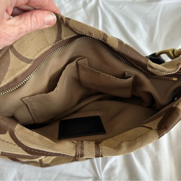 COACH Vintage Hobo Bag Brown Jacquard Signature Monogram Print E0726-10619 - Picture 12 of 16